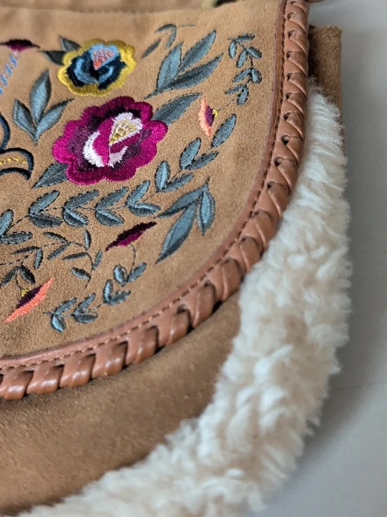 UGG Tan Suede Crossbody with Floral Embroidery Wool Trim Roomy Chic Lightweight - Picture 12 of 13